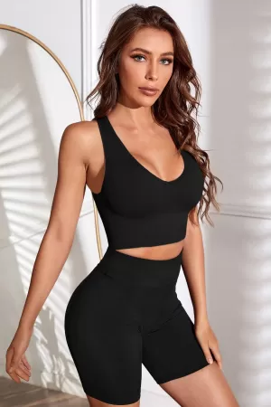 Kadın Siyah Derin Göğüs Dekolteli Şık Crop Top Bluz