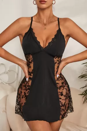 Kadın Siyah Çapraz Sırt Dekolteli Transparan Dantel Gecelik
