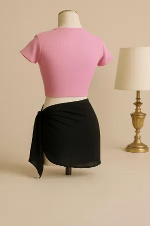 Kadın Pembe Yarım Kol Crop ve Siyah Pareo 2'li Set