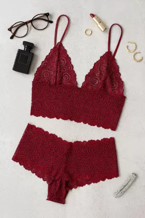 Kadın Bordo Dantel Bralet Şort Takımı – Asil ve Sofistike İç Giyim