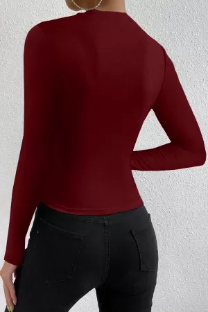 Kadın Bordo Belden ve Boyundan Büzgü Detaylı Uzun Kollu Bluz