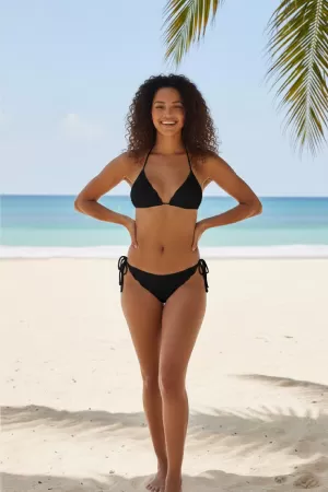 Kadın Siyah Pedli Bel ve Boyundan Bağlamalı Dantelli Şık Bikini Takımı