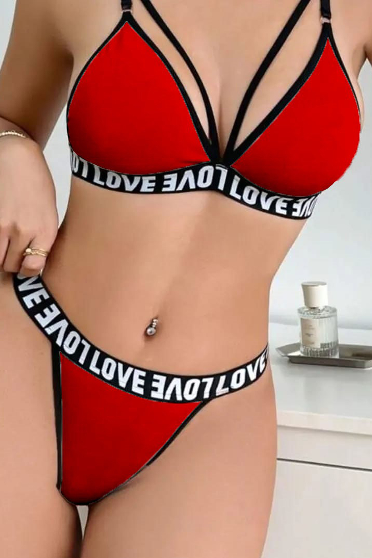  Kadın Kırmızı Love Yazı Detaylı Harness İç Çamaşır Takımı