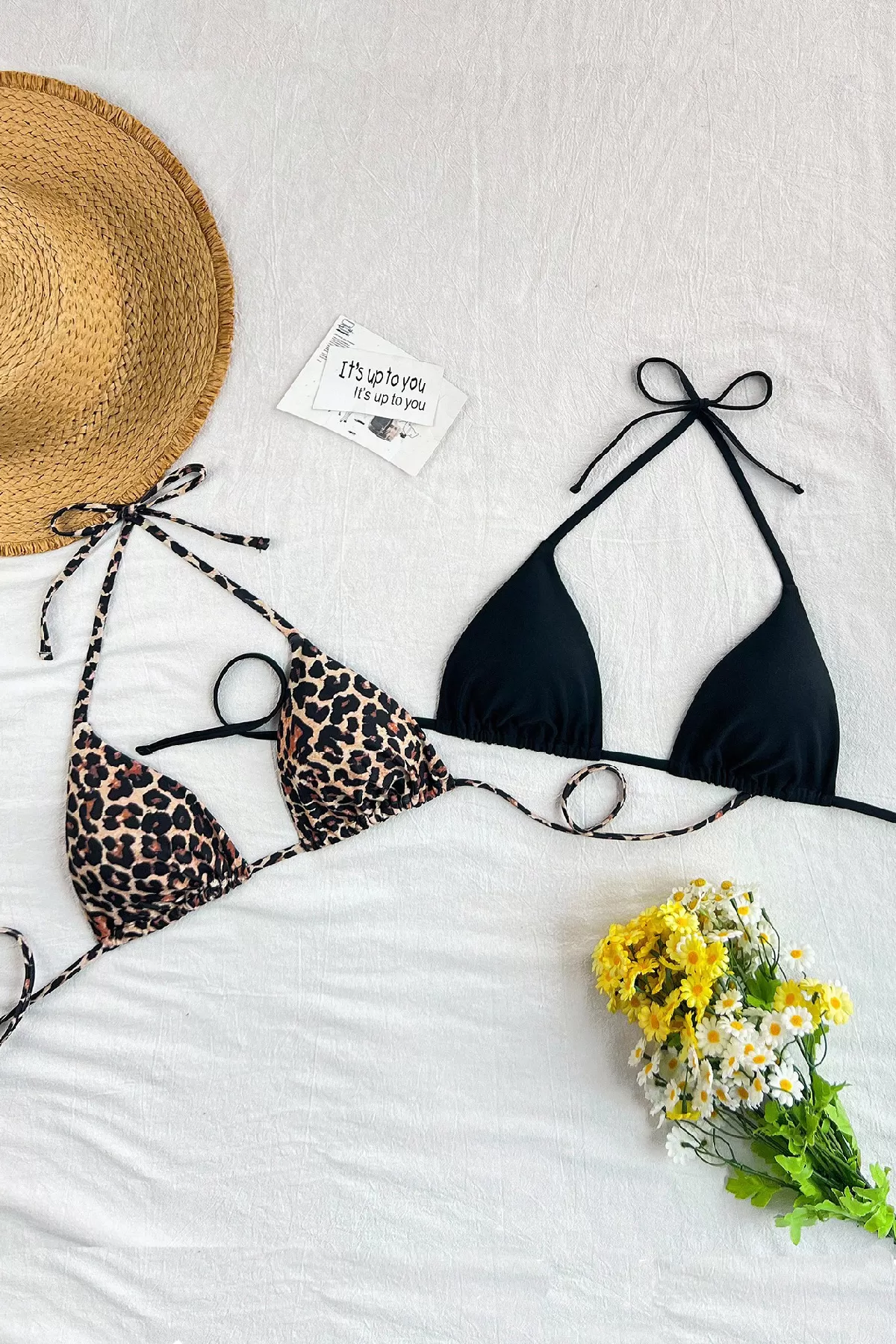 Kadın Leopar Desenli ve Siyah Minimal Kesim Üçgen Bikini Üstü