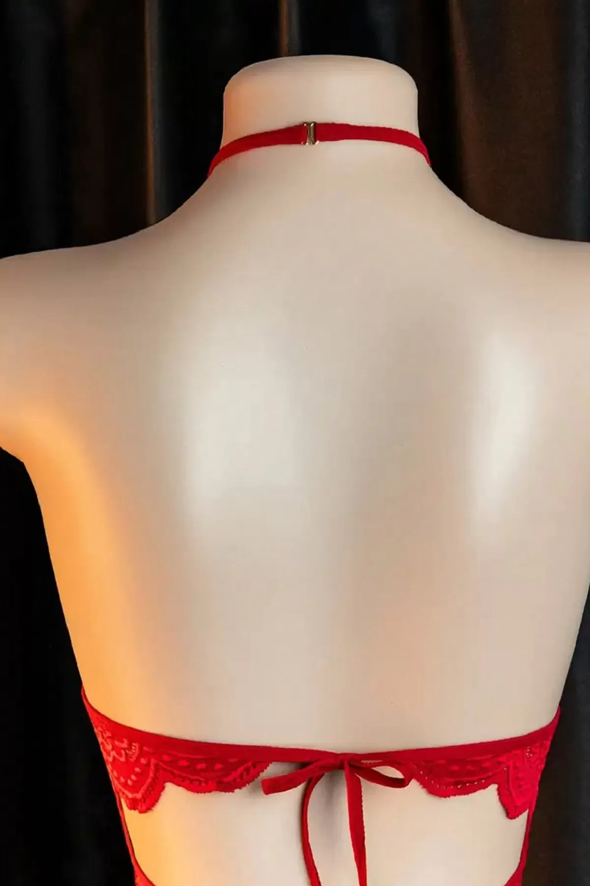 Kadın Kırmızı Dantel ve Tül Detaylı Derin V Yaka Teddy Gecelik