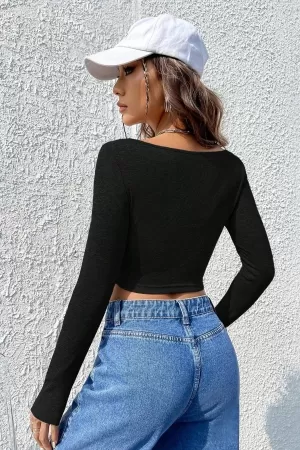 Kadın Siyah Uzun Kollu Agraflı Göğüs ve Göbek Dekolteli Crop Top Bluz